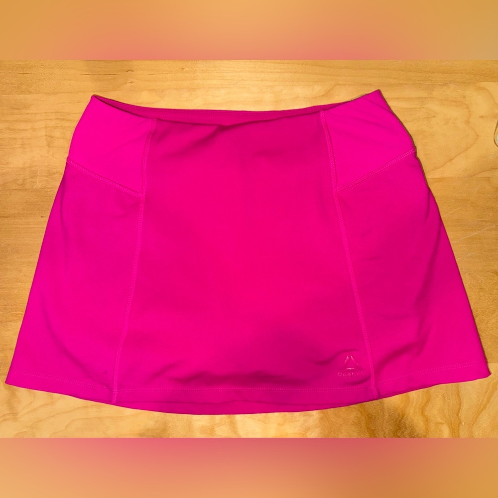 Reebok Women's Hot Pink Skort 🩷